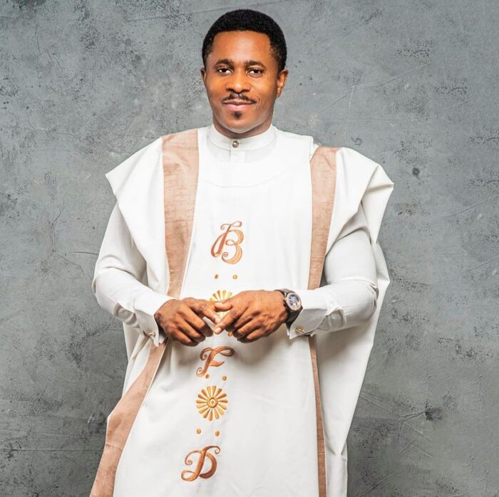 Biography of Bishop Feyi Daniels (Age , Books , Wife) 3 Bishop Feyi Daniels Wife